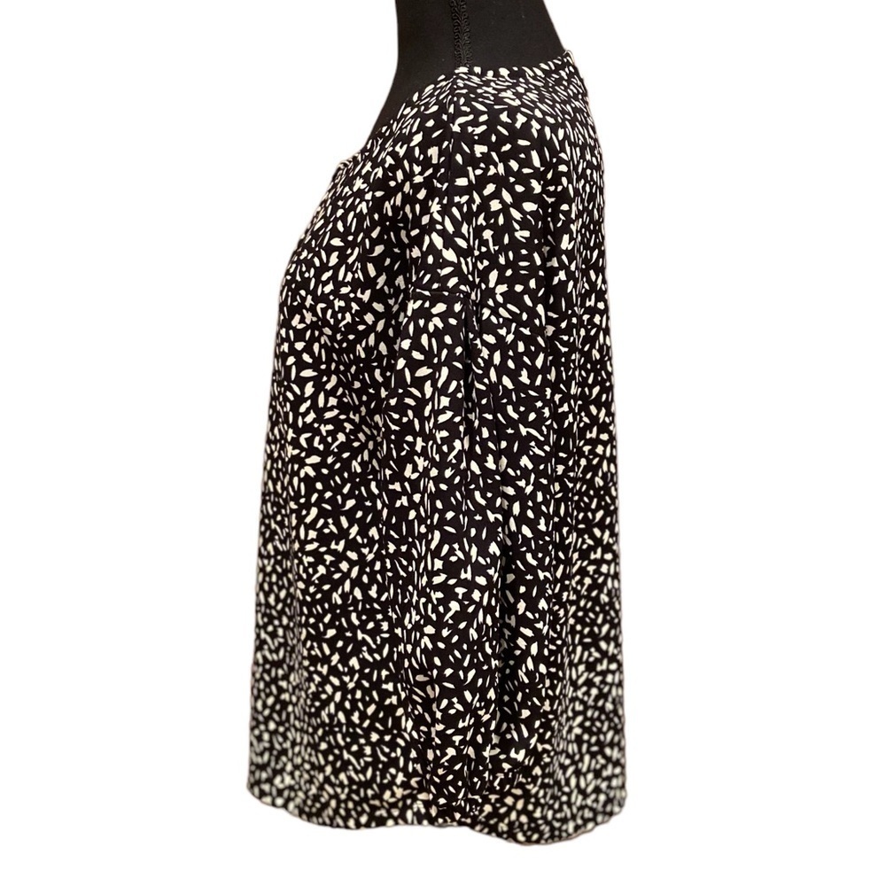 𝅺MELLODAY Black and Cream Top - Picture 5 of 10